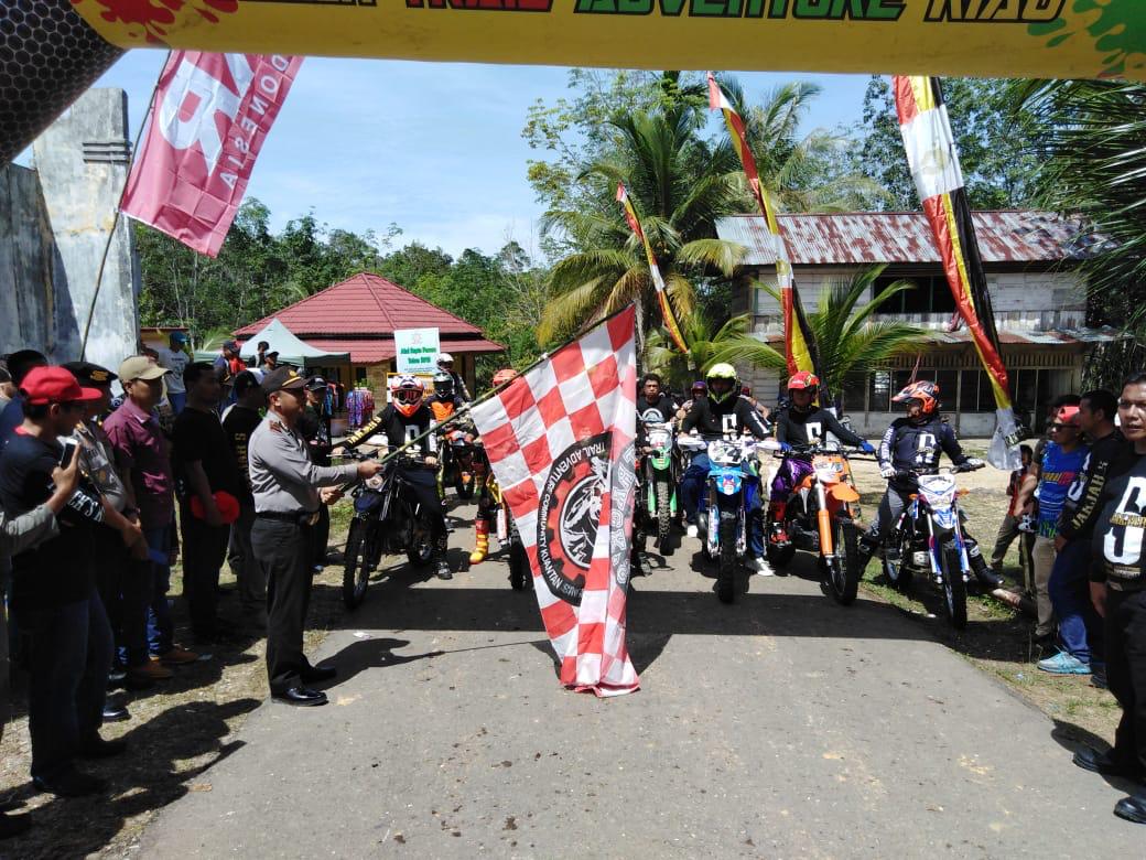 Kapolres Kuansing Lepas Peserta Trail Adventure Bhayangkara Extreme 